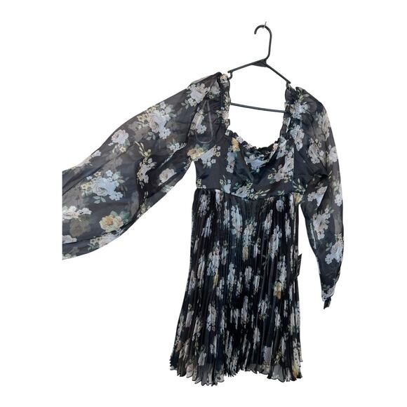 Lulus Sweetest Affection Black Floral Pleated Babydoll Mini Dress NWT New M - Picture 5 of 9